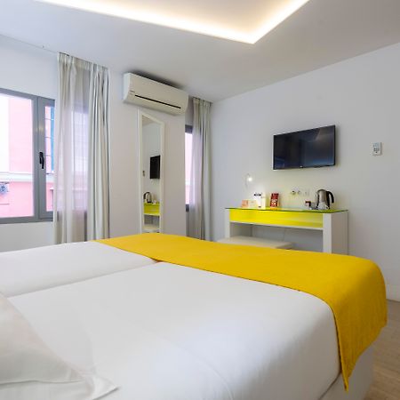 Atarazanas Málaga Boutique Hotel Esterno foto